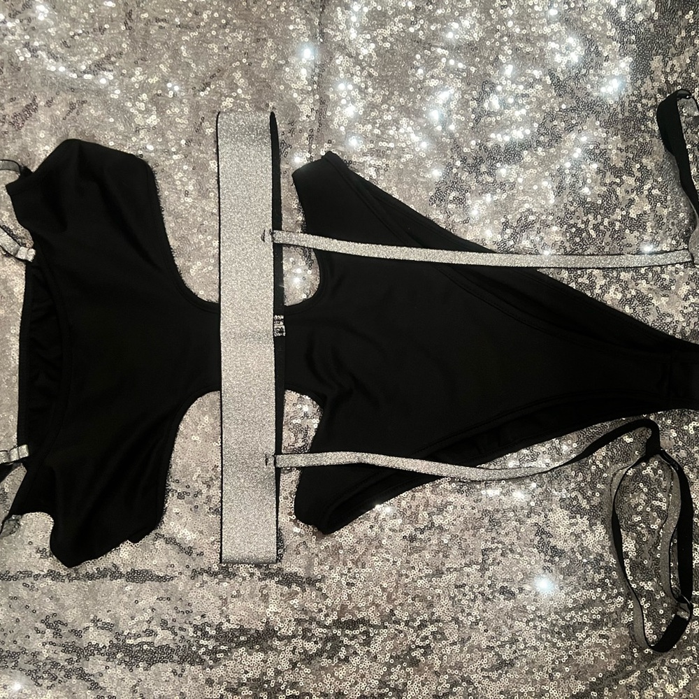 Chic Black Cut-Out lingerie BRAND NEW NEVER BEEN WORN